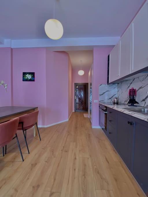 Coral - Center Appartement Tirana